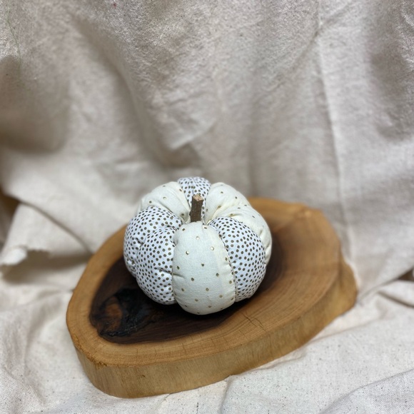 Fall neutral handmade pumpkin set of 3 - Picture 4 of 5